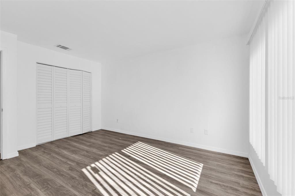 待售: $229,900 (3 贝兹, 2 浴室, 1176 平方英尺)