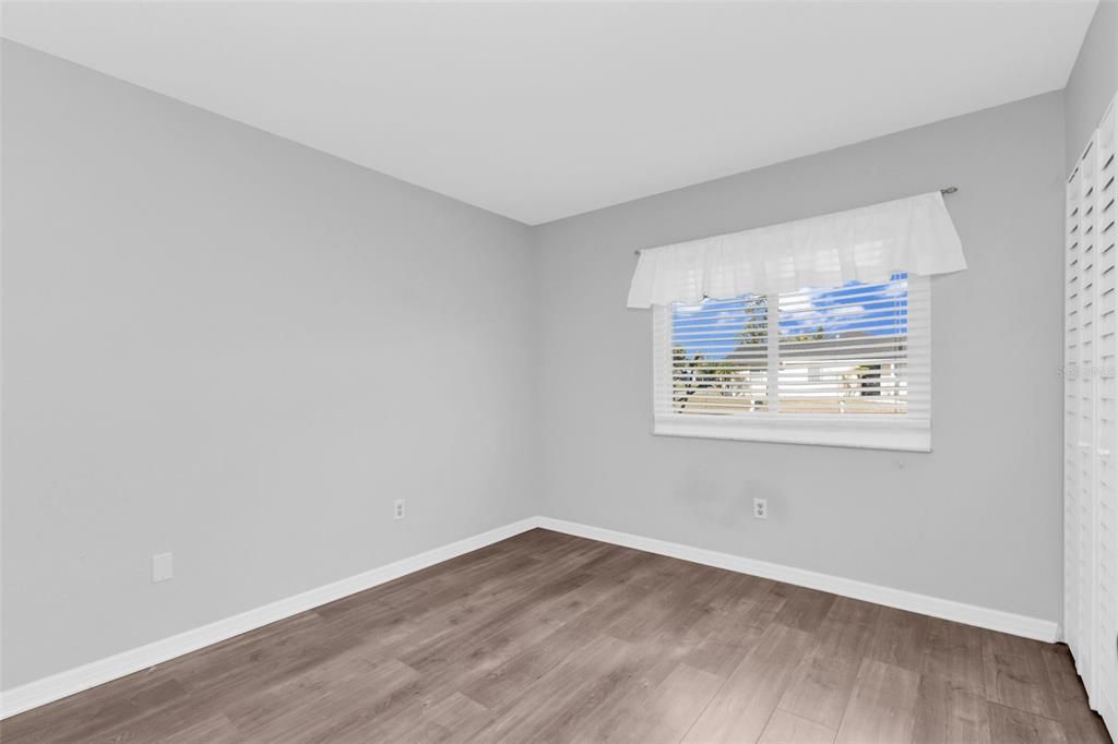 待售: $229,900 (3 贝兹, 2 浴室, 1176 平方英尺)