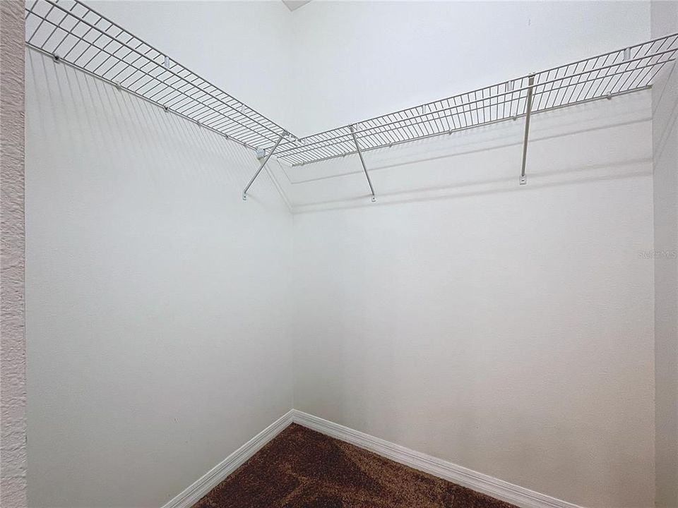 For Sale: $263,000 (2 beds, 2 baths, 1243 Square Feet)