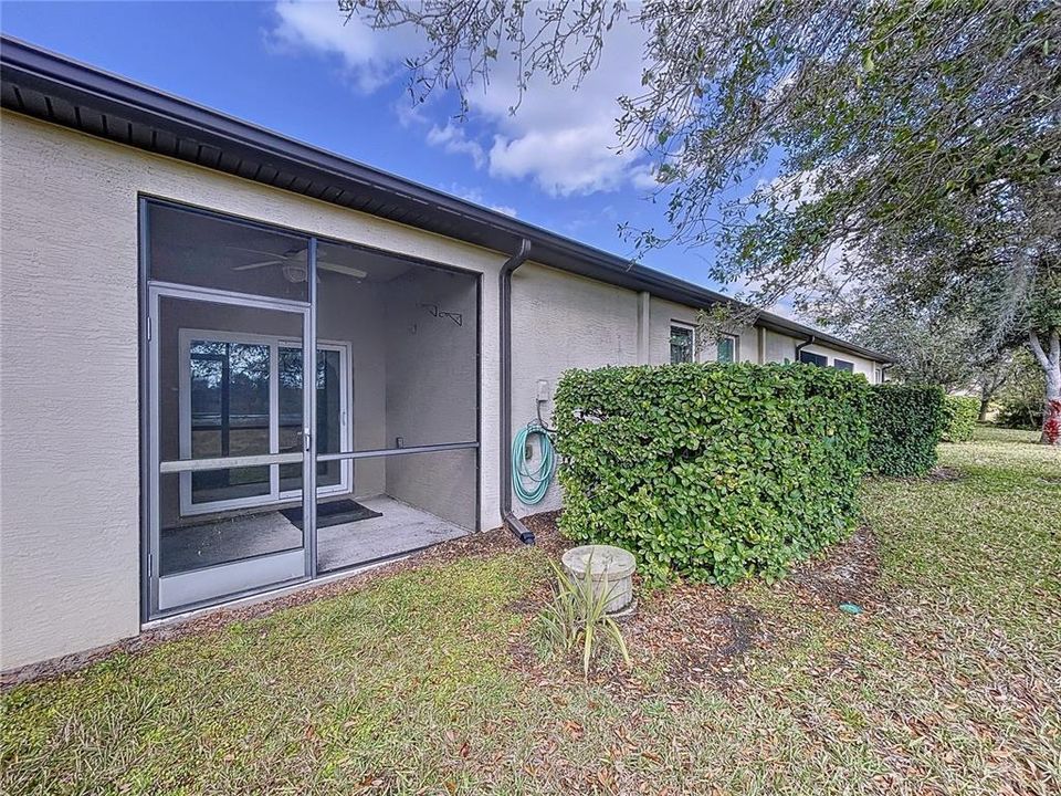 For Sale: $263,000 (2 beds, 2 baths, 1243 Square Feet)