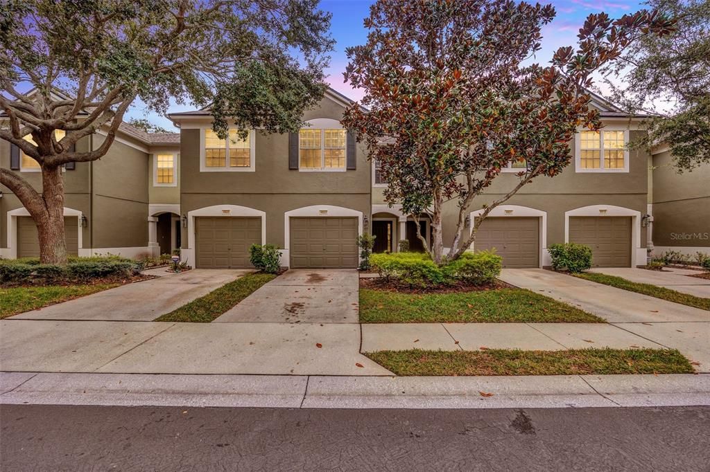 合同活跃: $2,300 (3 贝兹, 2 浴室, 1644 平方英尺)