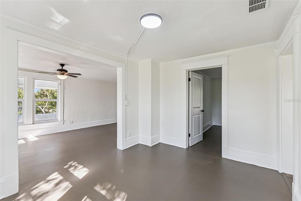 Active With Contract: $375,000 (4 beds, 0 baths, 1984 Square Feet)