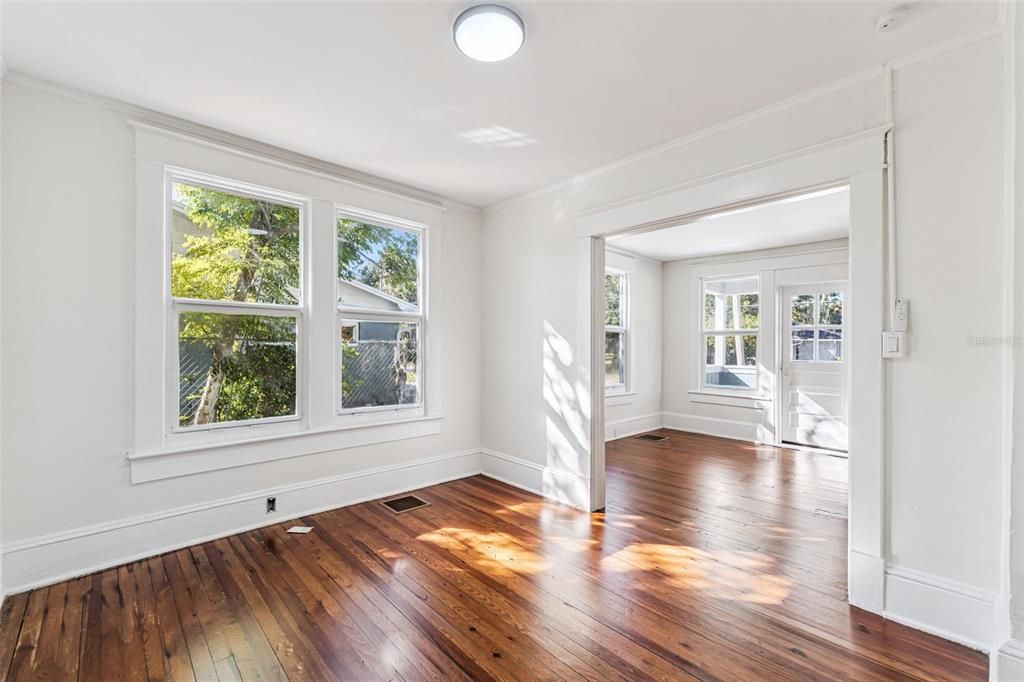 Active With Contract: $375,000 (4 beds, 0 baths, 1984 Square Feet)