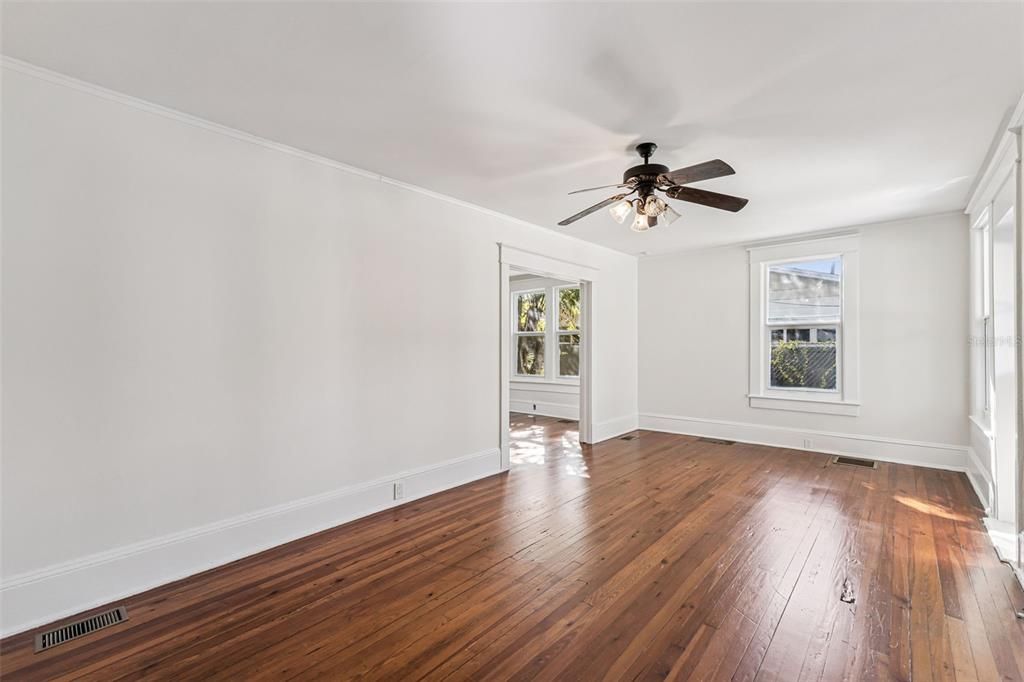 Active With Contract: $375,000 (4 beds, 0 baths, 1984 Square Feet)