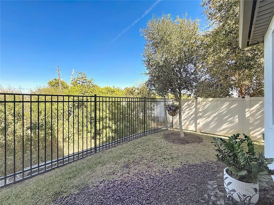 For Sale: $535,000 (3 beds, 2 baths, 2010 Square Feet)