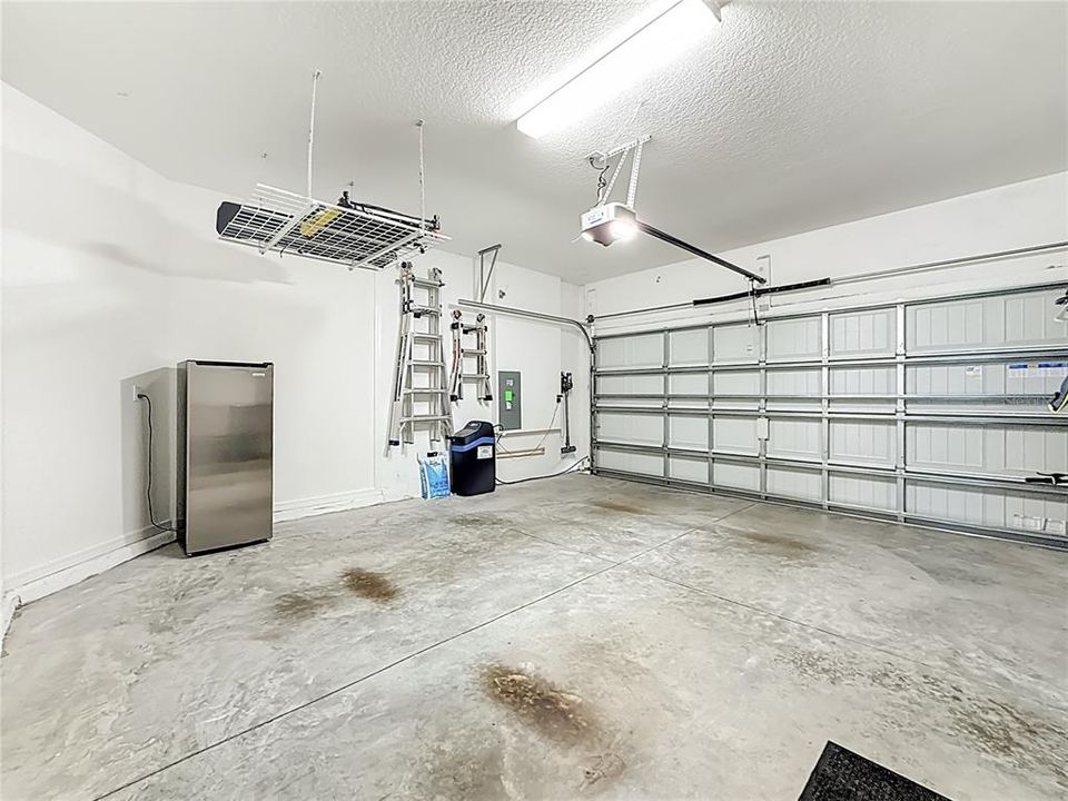 For Sale: $535,000 (3 beds, 2 baths, 2010 Square Feet)