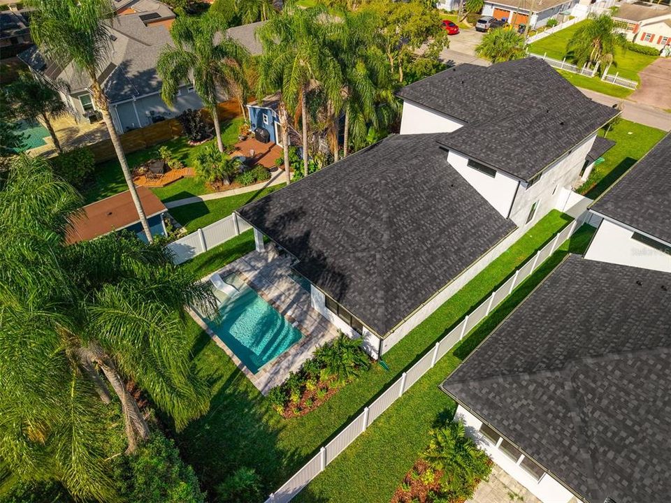 En Venta: $1,249,900 (4 camas, 3 baños, 2984 Pies cuadrados)