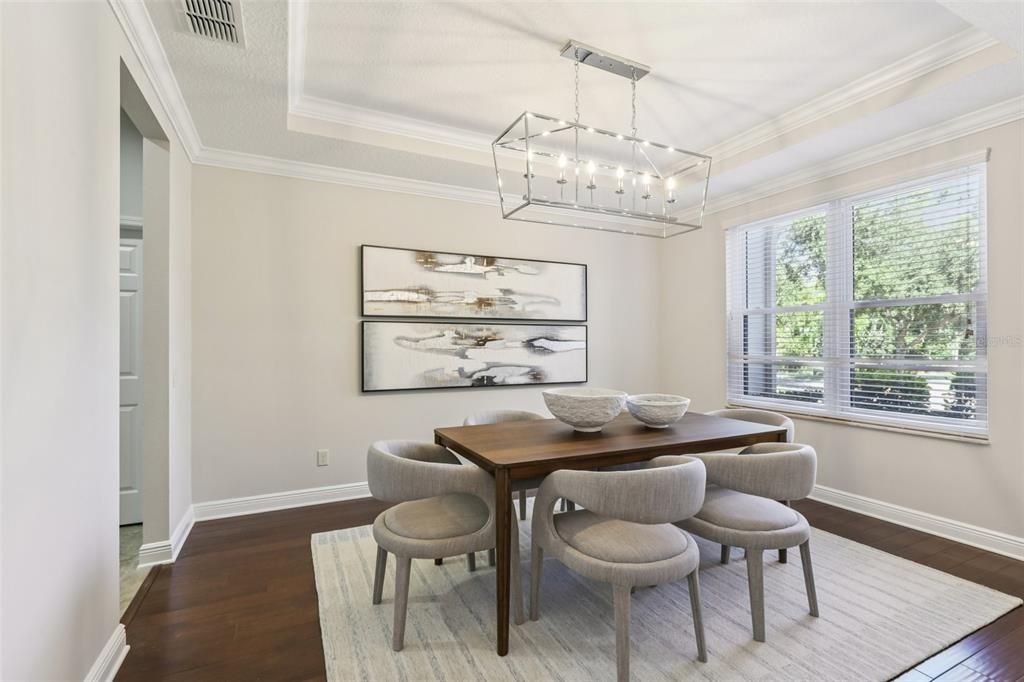 待售: $1,525,000 (5 贝兹, 5 浴室, 5300 平方英尺)