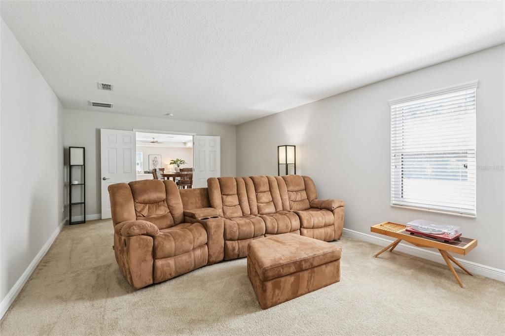 待售: $1,525,000 (5 贝兹, 5 浴室, 5300 平方英尺)