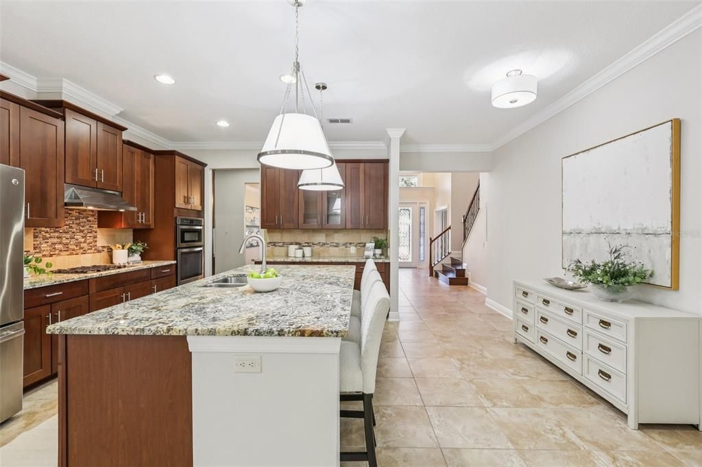 待售: $1,525,000 (5 贝兹, 5 浴室, 5300 平方英尺)