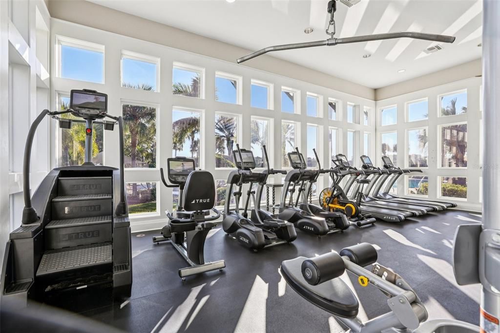 待售: $1,525,000 (5 贝兹, 5 浴室, 5300 平方英尺)