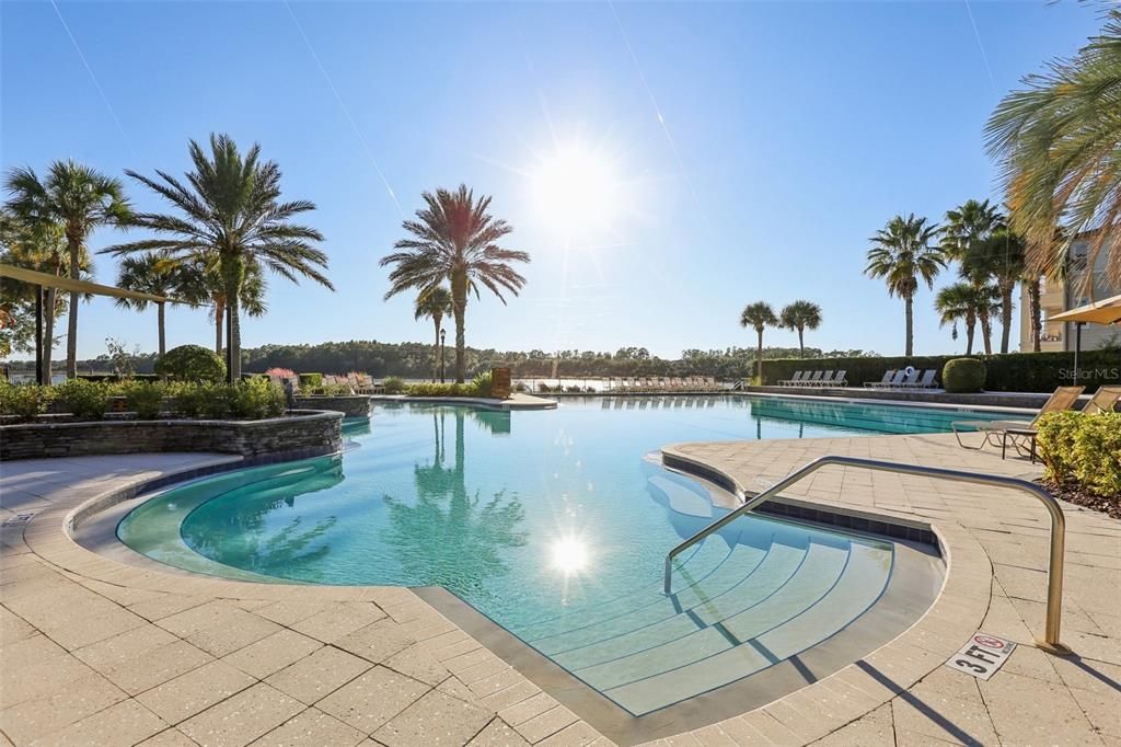 待售: $1,525,000 (5 贝兹, 5 浴室, 5300 平方英尺)