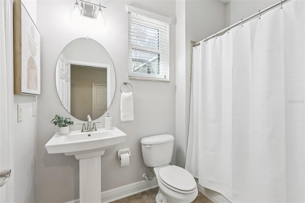 待售: $1,525,000 (5 贝兹, 5 浴室, 5300 平方英尺)