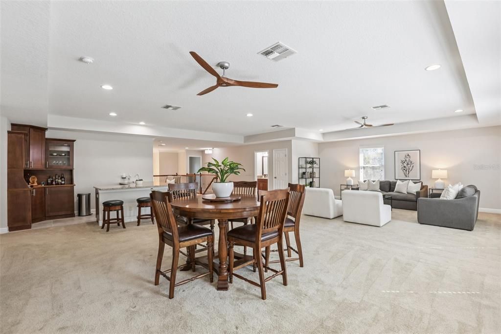 待售: $1,525,000 (5 贝兹, 5 浴室, 5300 平方英尺)