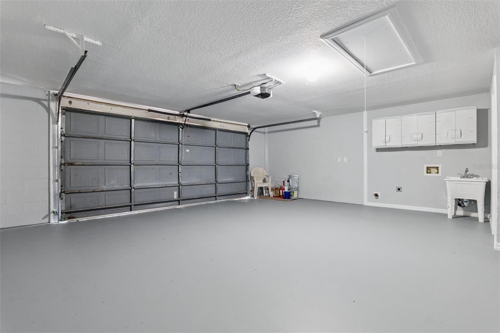 待售: $299,000 (2 贝兹, 2 浴室, 1300 平方英尺)