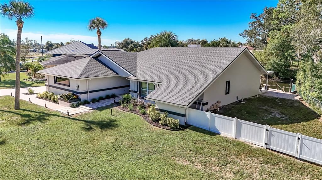 For Rent: $5,500 (3 beds, 2 baths, 2279 Square Feet)