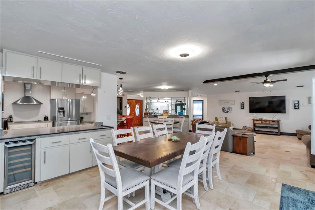 For Rent: $5,500 (3 beds, 2 baths, 2279 Square Feet)