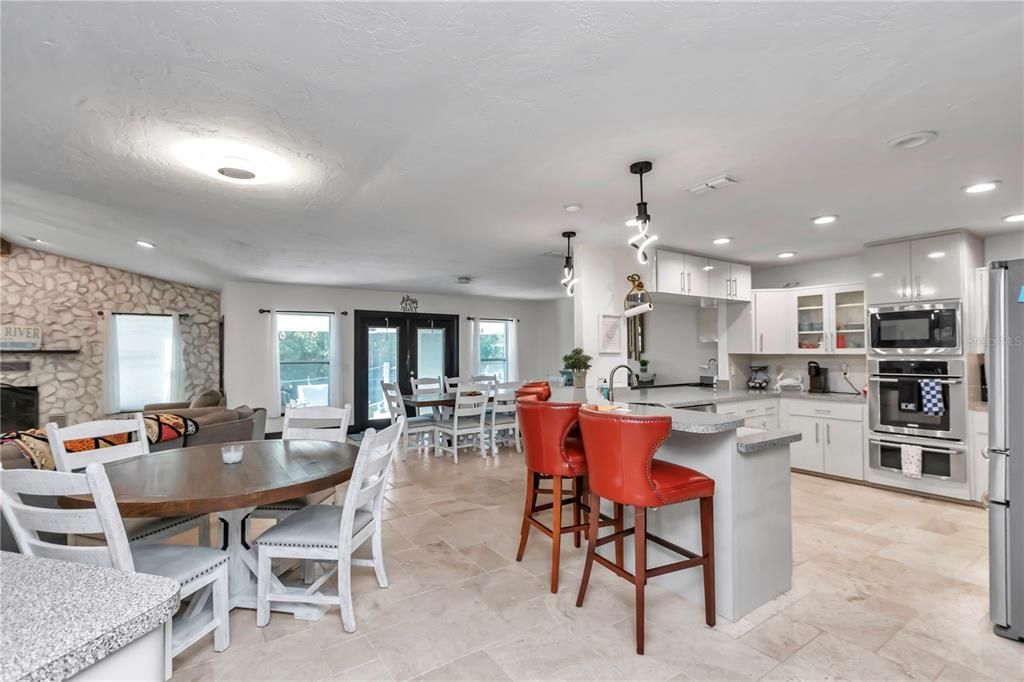 For Rent: $5,500 (3 beds, 2 baths, 2279 Square Feet)