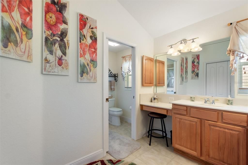 En Venta: $449,000 (3 camas, 2 baños, 1927 Pies cuadrados)