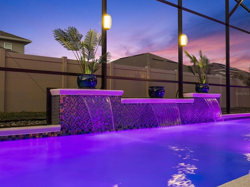 For Sale: $719,900 (5 beds, 4 baths, 2938 Square Feet)