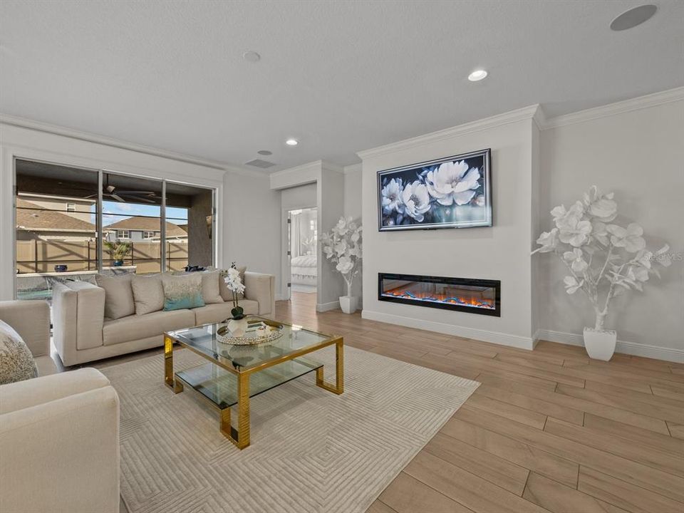 For Sale: $719,900 (5 beds, 4 baths, 2938 Square Feet)