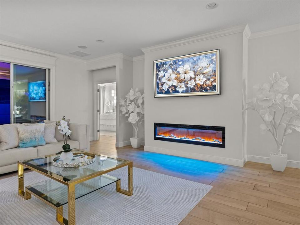 For Sale: $719,900 (5 beds, 4 baths, 2938 Square Feet)