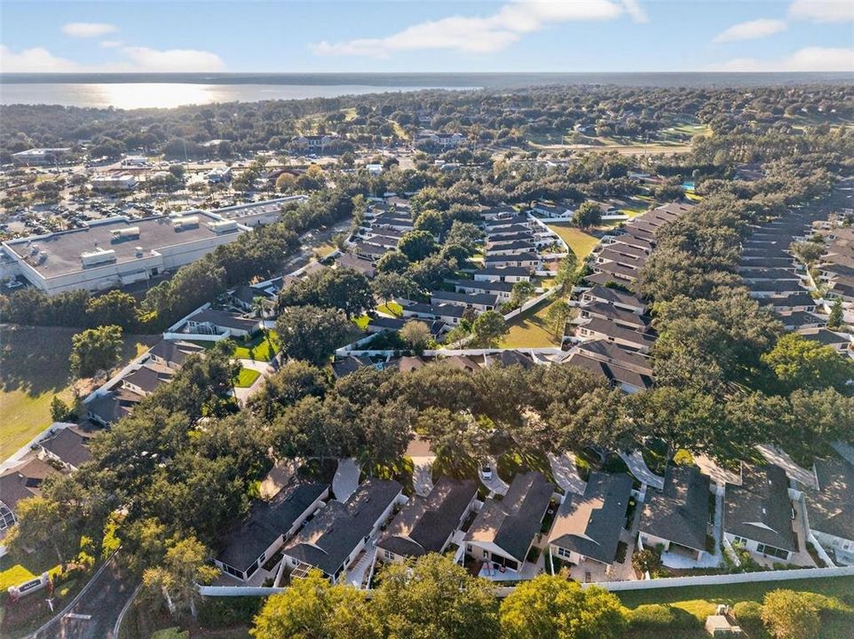 For Sale: $265,000 (2 beds, 2 baths, 1200 Square Feet)