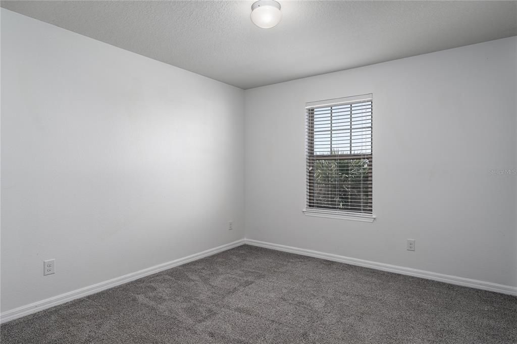 En Renta: $3,300 (4 camas, 2 baños, 3211 Pies cuadrados)