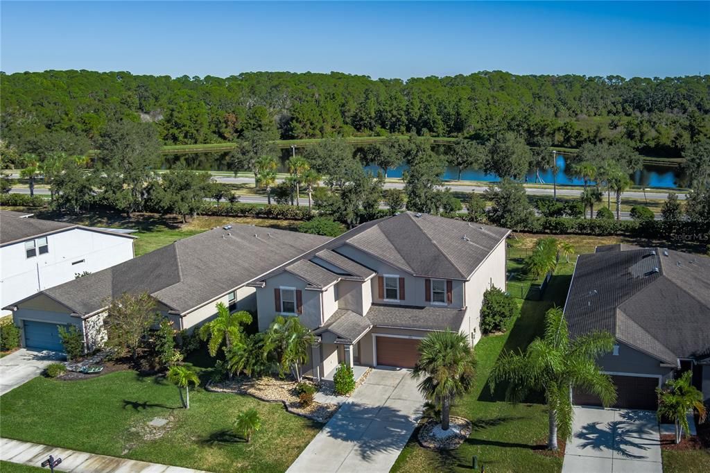 En Renta: $3,300 (4 camas, 2 baños, 3211 Pies cuadrados)