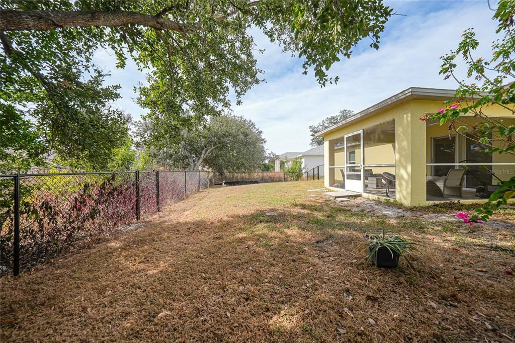 Activo con contrato: $270,000 (3 camas, 2 baños, 1640 Pies cuadrados)