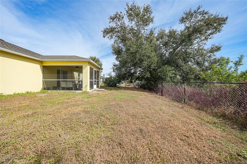 Activo con contrato: $270,000 (3 camas, 2 baños, 1640 Pies cuadrados)