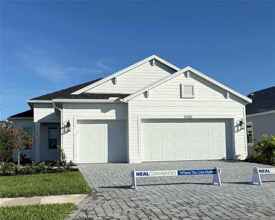 Recently Sold: $557,434 (3 beds, 2 baths, 2014 Square Feet)