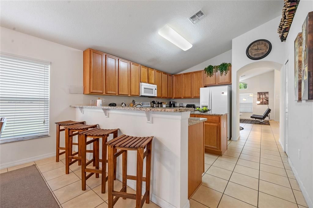 На продажу: $520,000 (4 спален, 2 ванн, 2165 Квадратных фут)