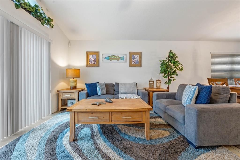 На продажу: $520,000 (4 спален, 2 ванн, 2165 Квадратных фут)