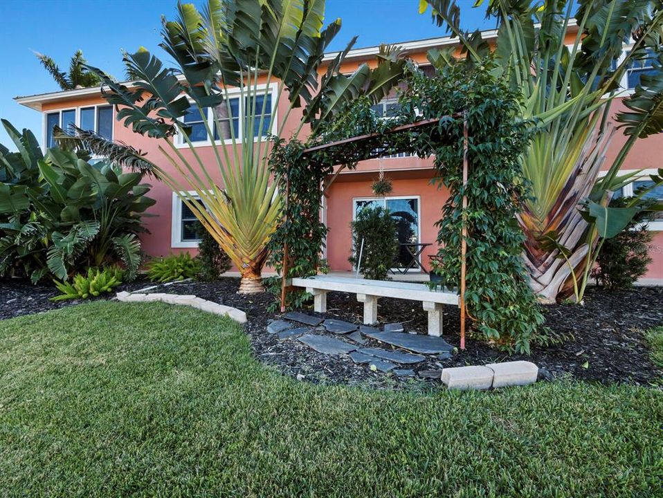 На продажу: $1,599,000 (3 спален, 3 ванн, 2377 Квадратных фут)