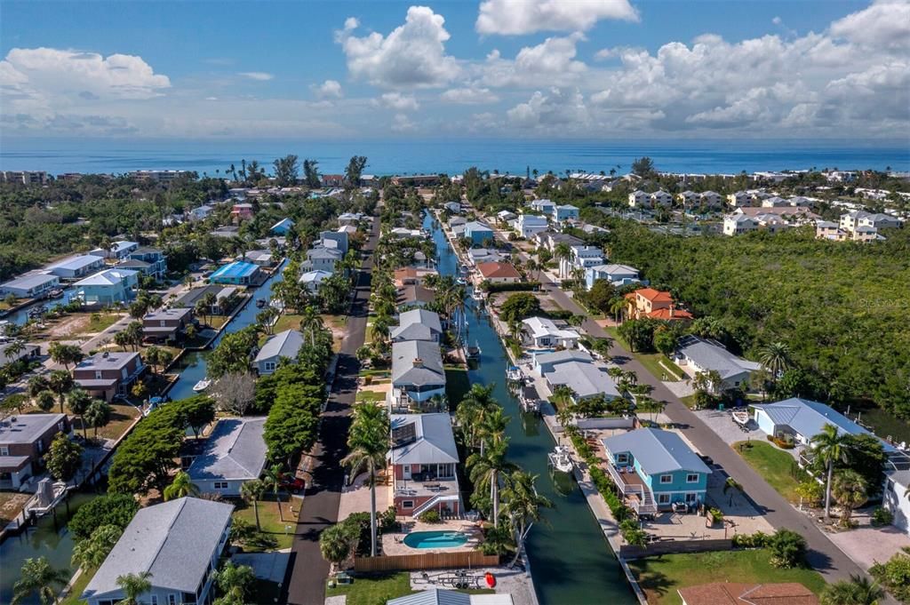 На продажу: $1,599,000 (3 спален, 3 ванн, 2377 Квадратных фут)