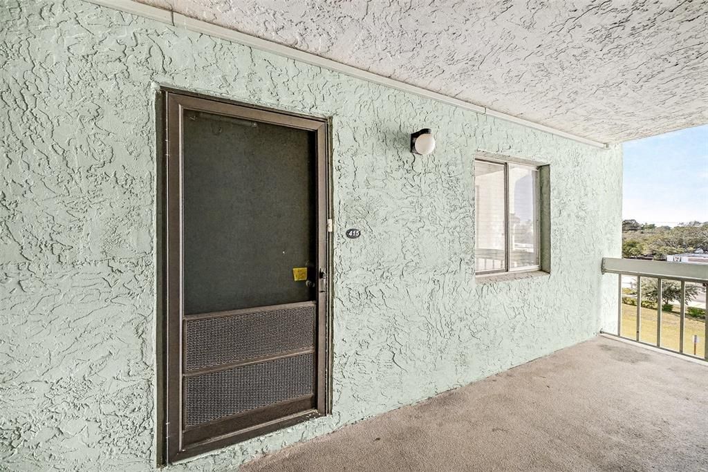 For Sale: $145,000 (2 beds, 2 baths, 1000 Square Feet)