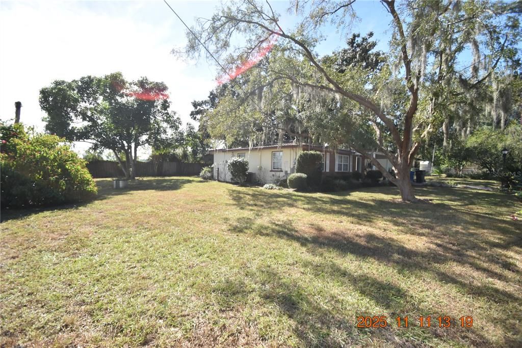 For Rent: $1,995 (3 beds, 2 baths, 1311 Square Feet)