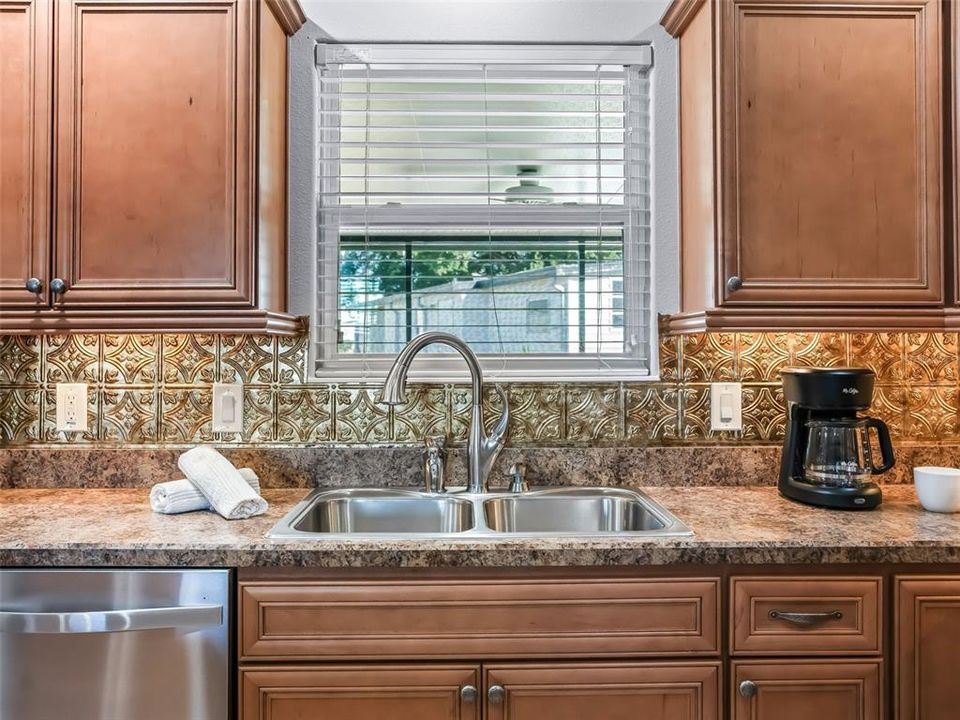 En Venta: $350,000 (3 camas, 2 baños, 1632 Pies cuadrados)