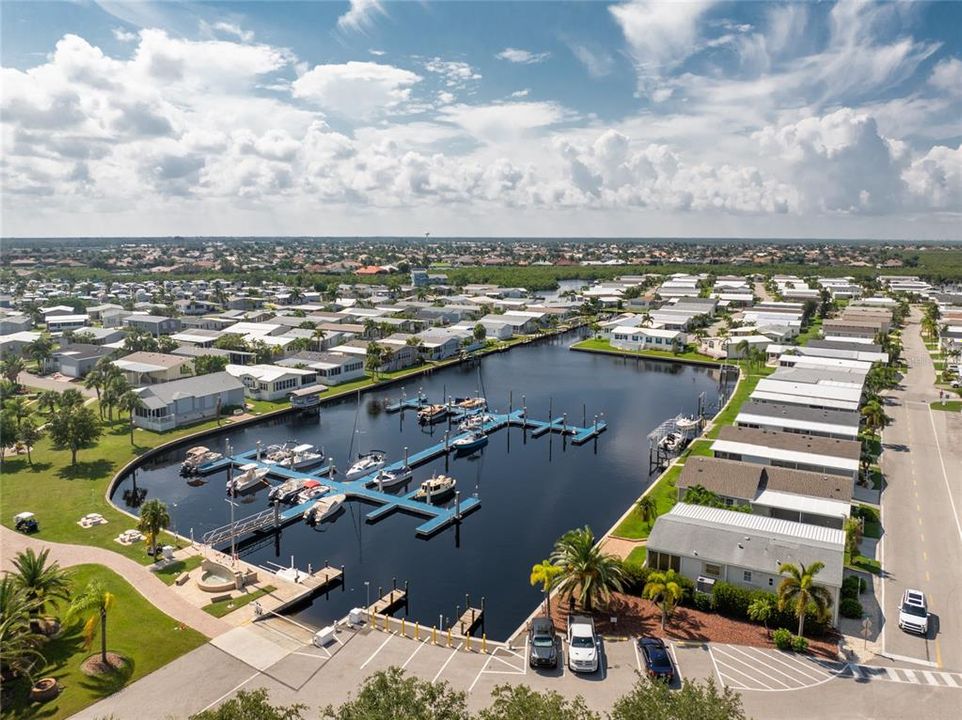 For Sale: $150,000 (2 beds, 2 baths, 960 Square Feet)