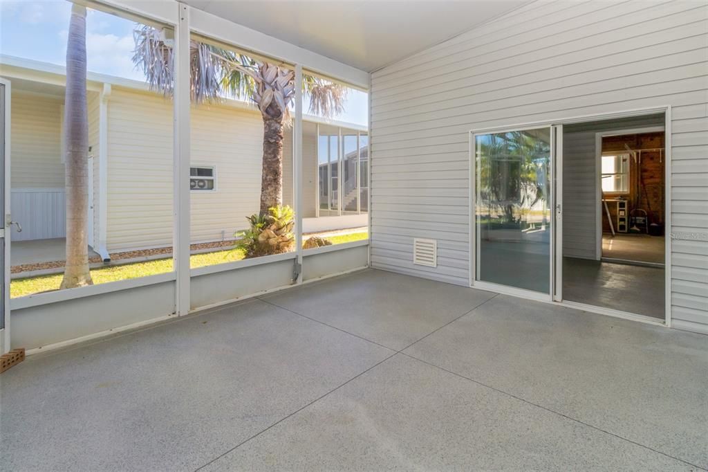 For Sale: $150,000 (2 beds, 2 baths, 960 Square Feet)