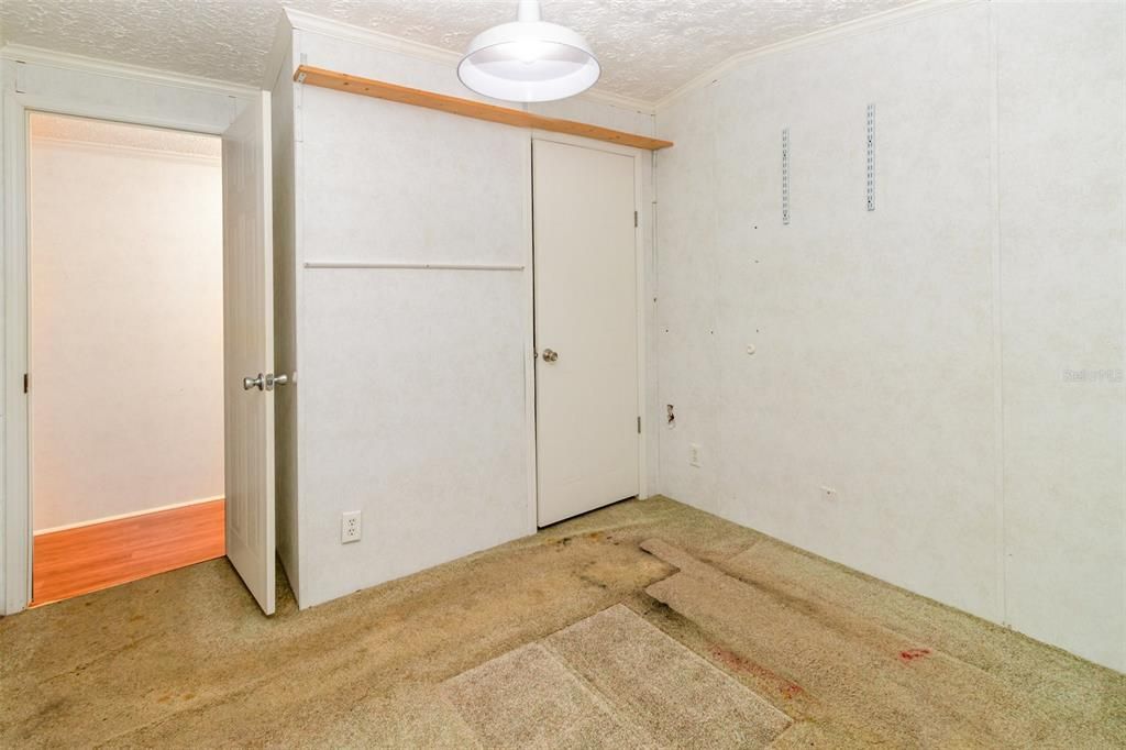 For Sale: $150,000 (2 beds, 2 baths, 960 Square Feet)