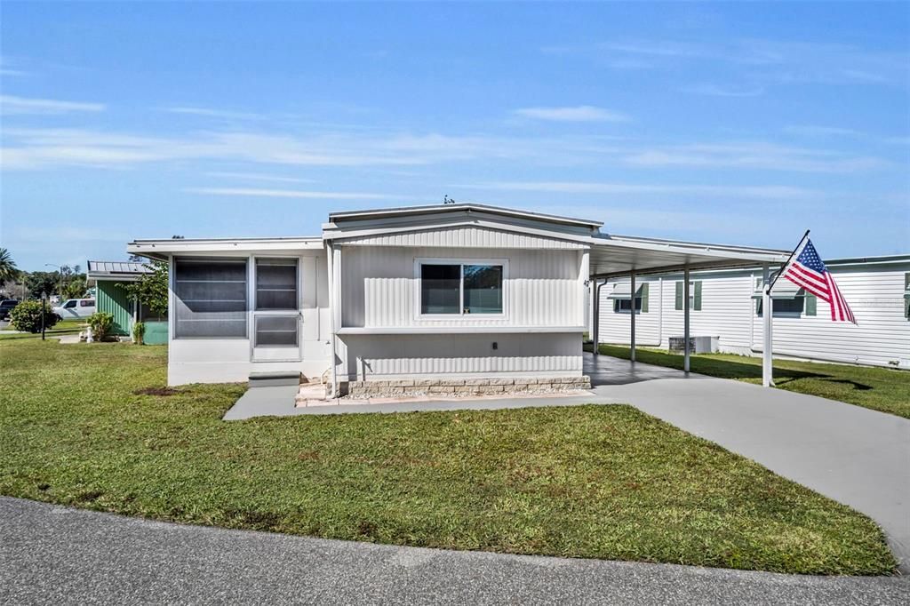 Active With Contract: $74,200 (2 beds, 2 baths, 840 Square Feet)