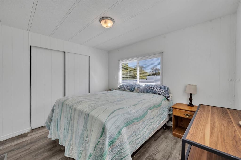 Active With Contract: $74,200 (2 beds, 2 baths, 840 Square Feet)