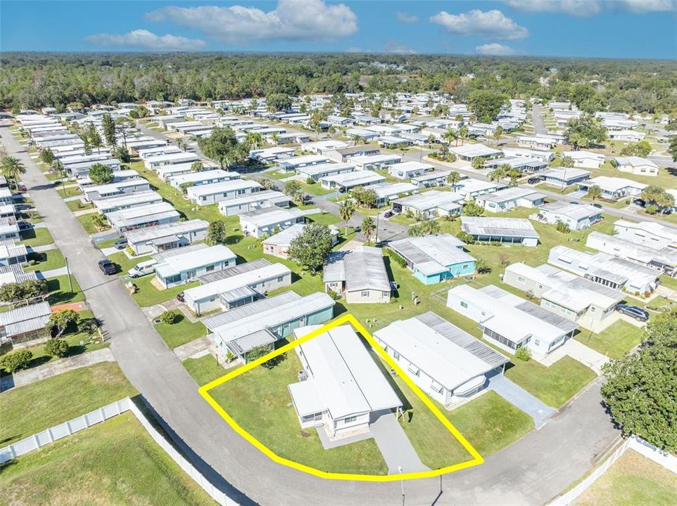 Active With Contract: $74,200 (2 beds, 2 baths, 840 Square Feet)