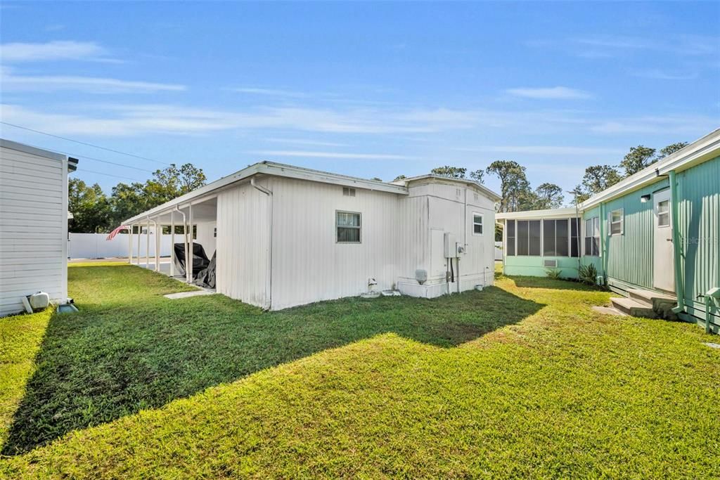 Active With Contract: $74,200 (2 beds, 2 baths, 840 Square Feet)