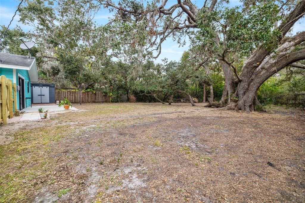 En Venta: $325,000 (0.25 acres)