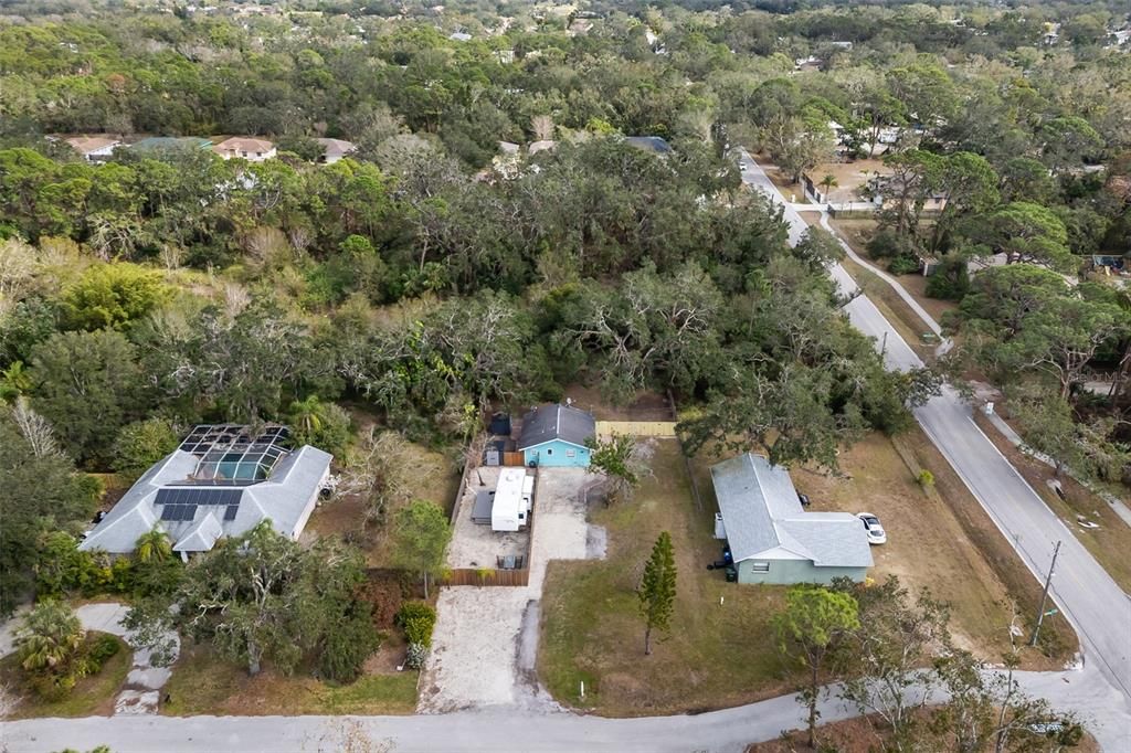 En Venta: $325,000 (0.25 acres)