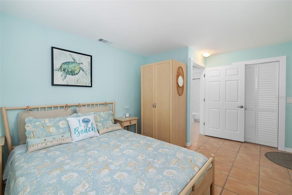 En Venta: $325,000 (0.25 acres)