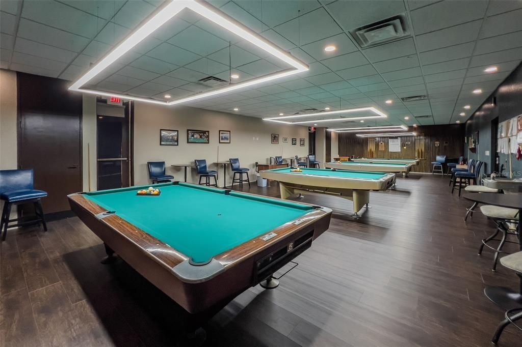 For Sale: $129,900 (2 beds, 2 baths, 1080 Square Feet)